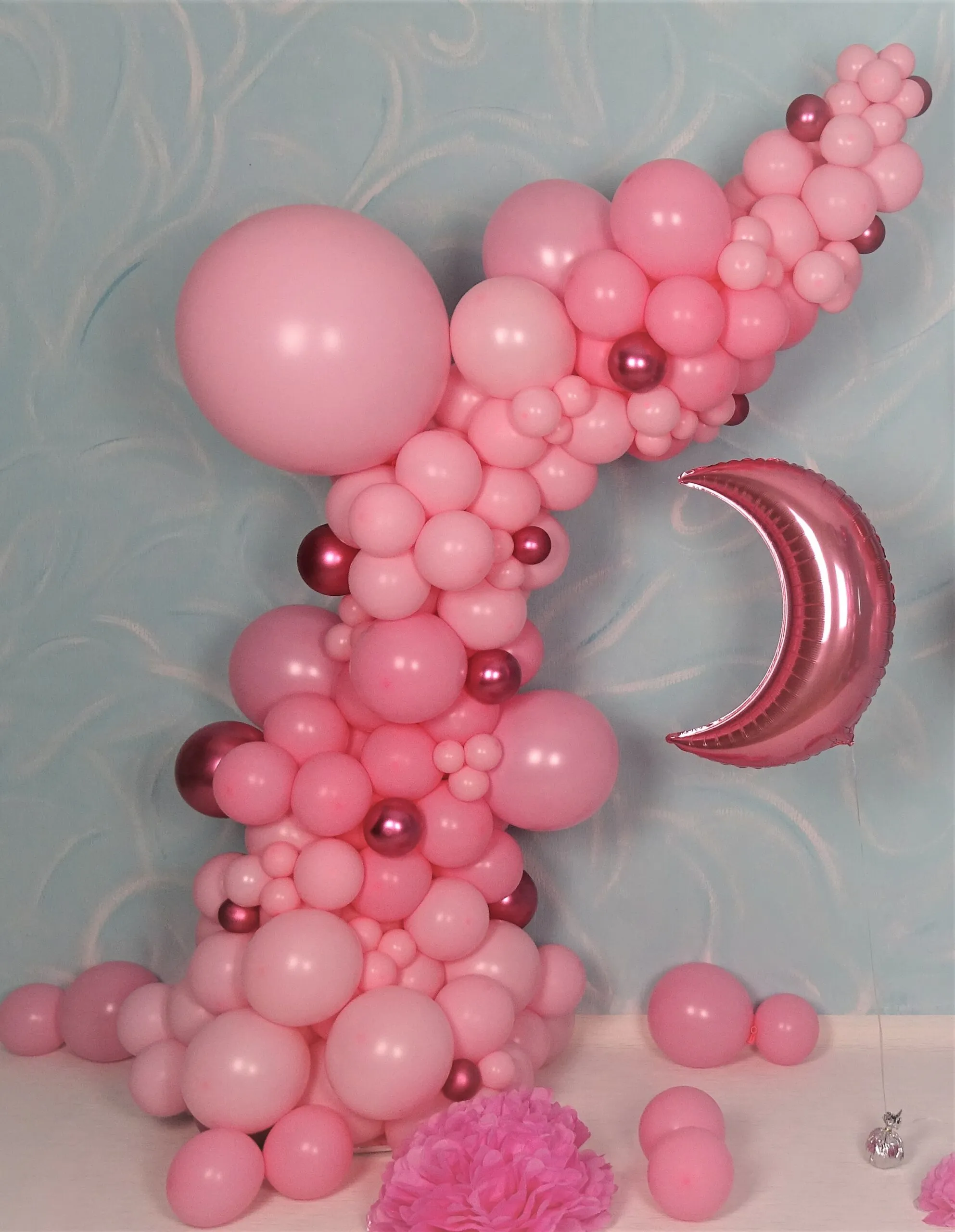 rose tentacle balloon